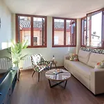 Arista Apartamento Huesca